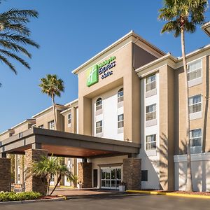 Holiday Inn Express & Suites Orlando International Airport, An Ihg Hotel